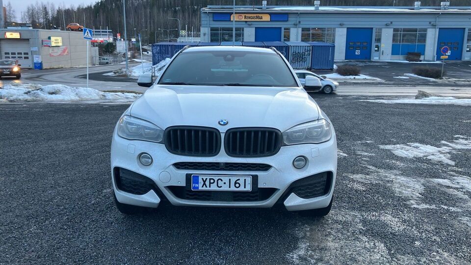BMW X6 vaihtoauto