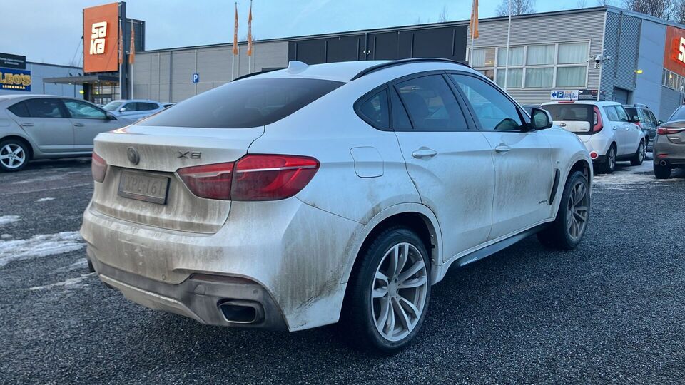 BMW X6 vaihtoauto
