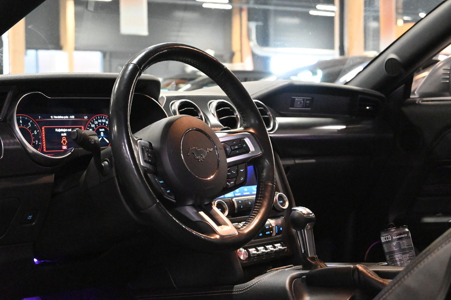 Ford USA Mustang vaihtoauto