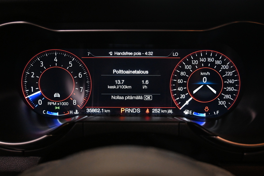 Ford USA Mustang vaihtoauto