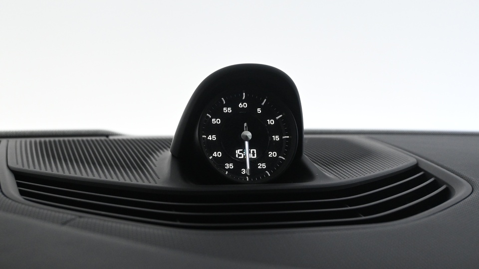 Porsche Taycan vaihtoauto