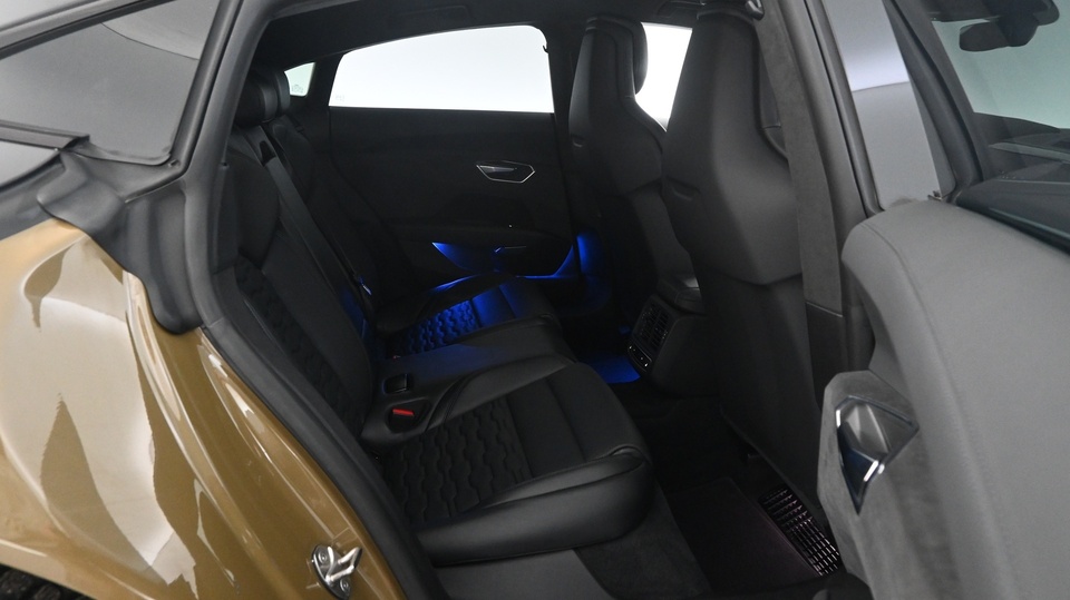 Audi e-tron GT vaihtoauto