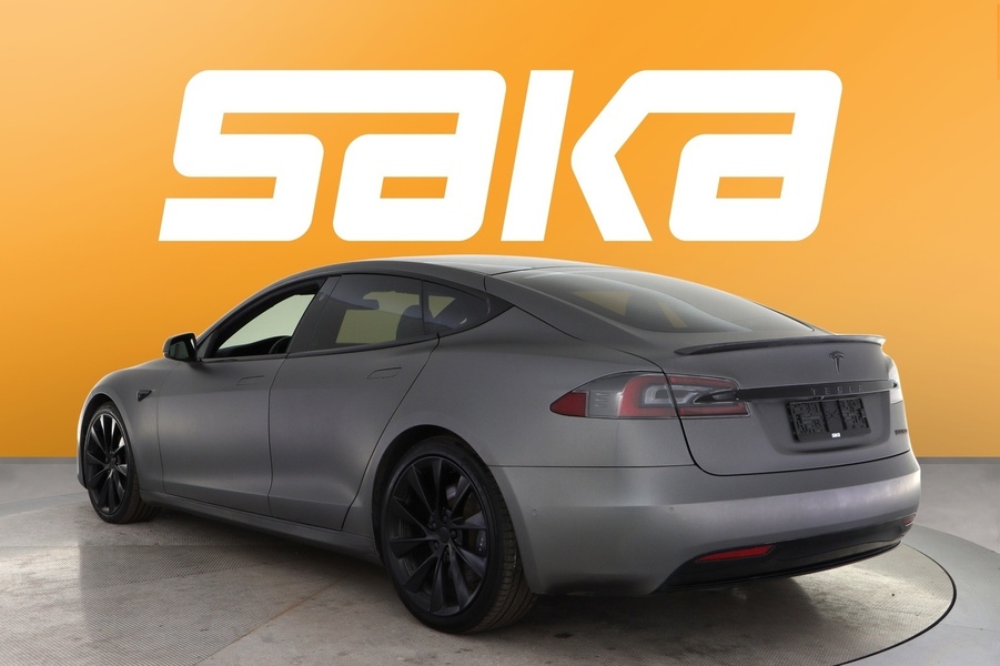 Tesla Model S vaihtoauto