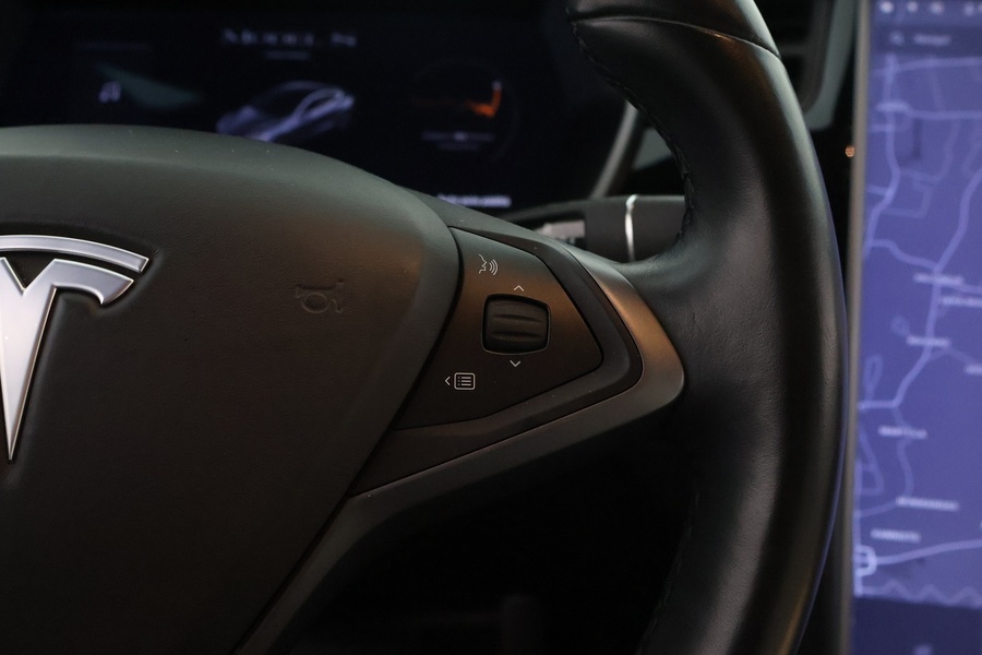 Tesla Model S vaihtoauto