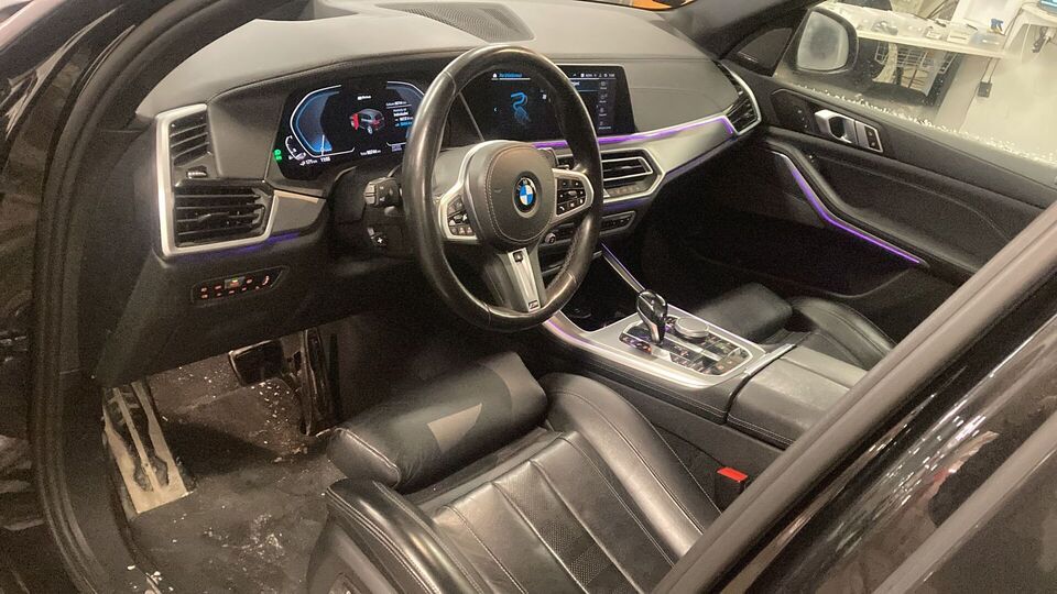 BMW X5 vaihtoauto