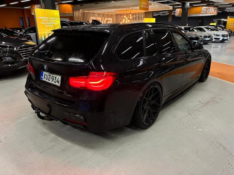 BMW 330 vaihtoauto
