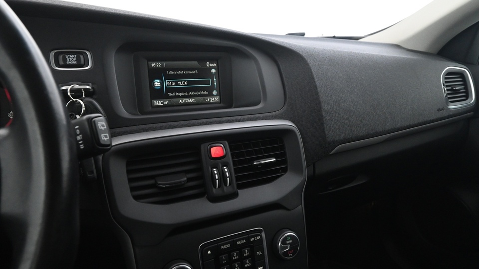 Volvo V40 vaihtoauto