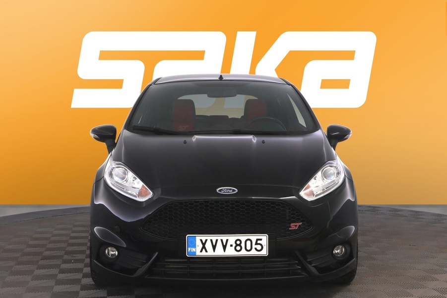 Ford Fiesta vaihtoauto