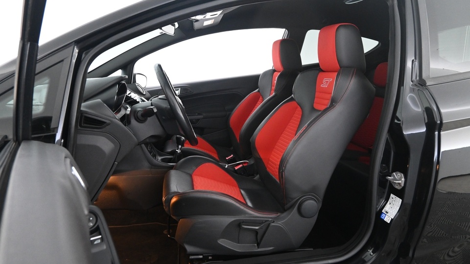 Ford Fiesta vaihtoauto