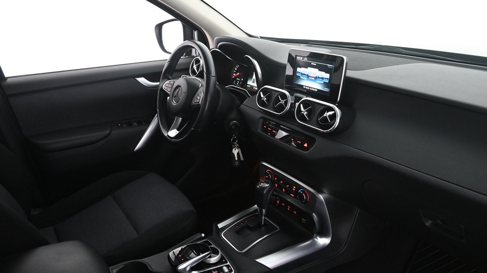 Mercedes-Benz X vaihtoauto