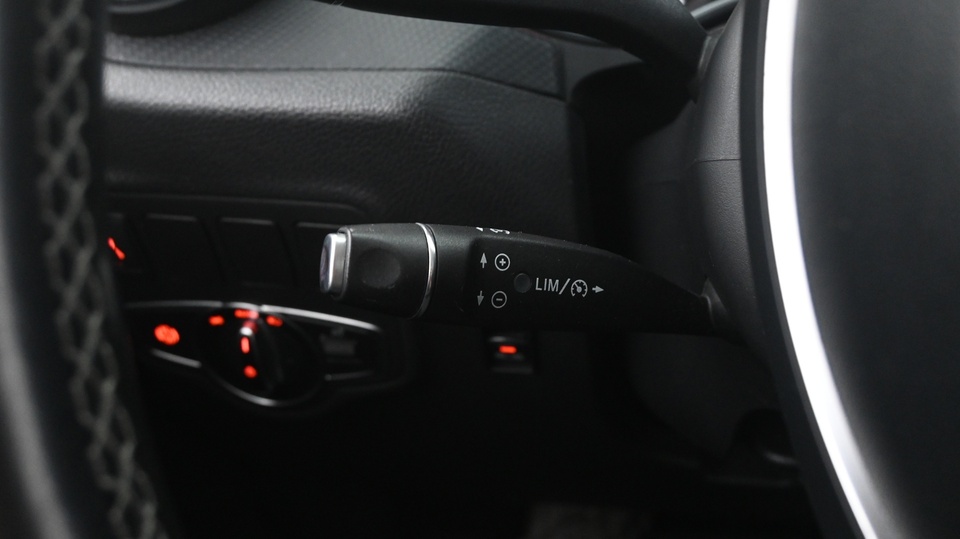 Mercedes-Benz X vaihtoauto