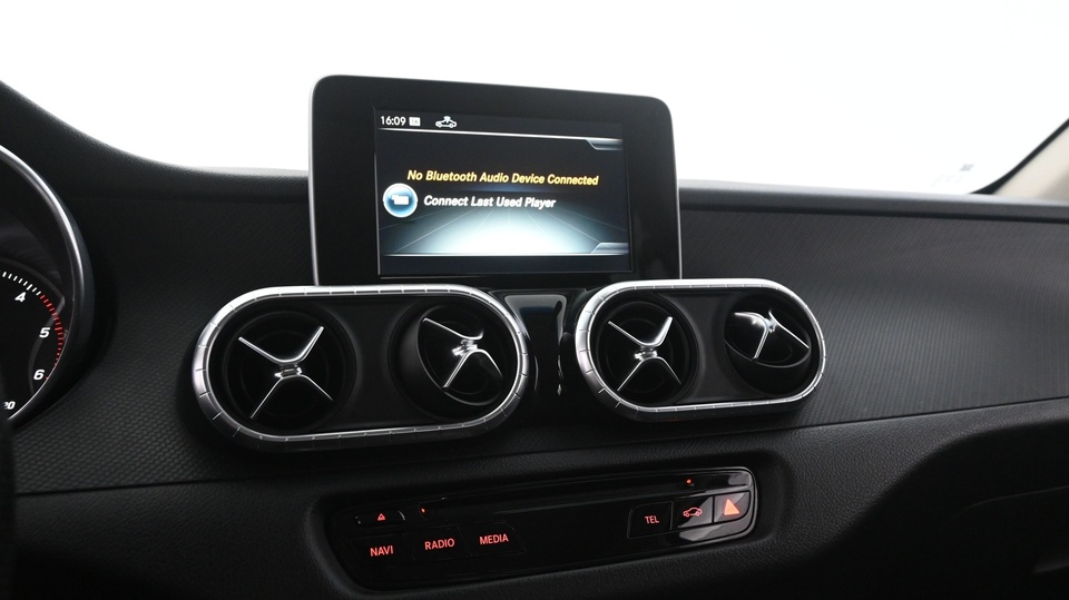 Mercedes-Benz X vaihtoauto