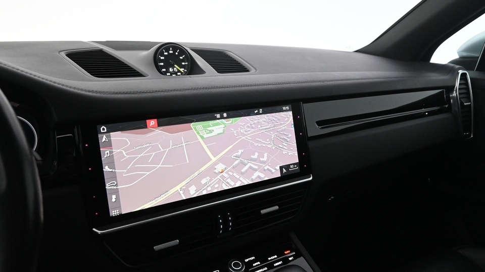 Porsche Cayenne vaihtoauto