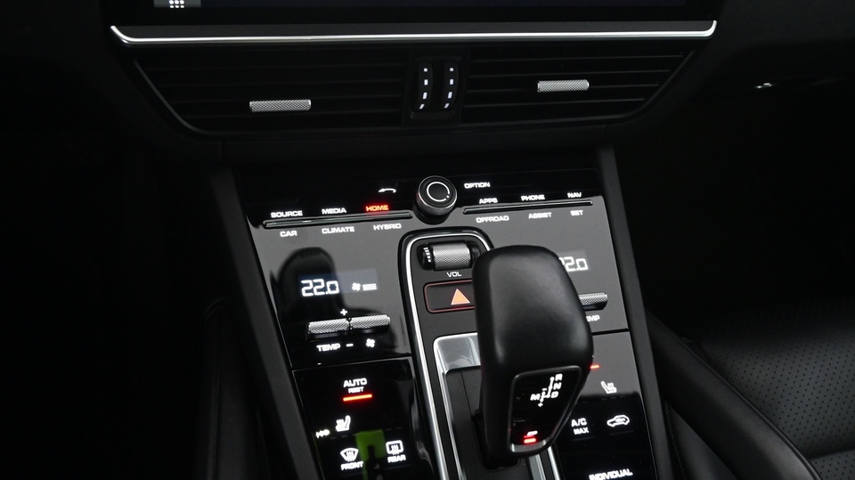 Porsche Cayenne vaihtoauto