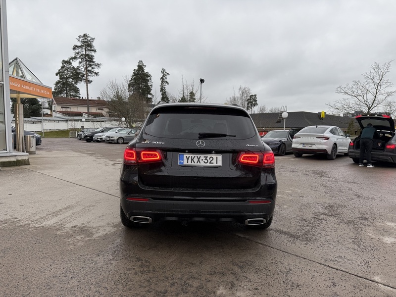 Mercedes-Benz GLC vaihtoauto