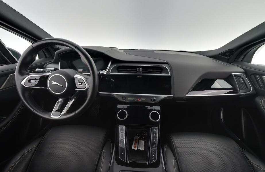 Jaguar I-PACE vaihtoauto