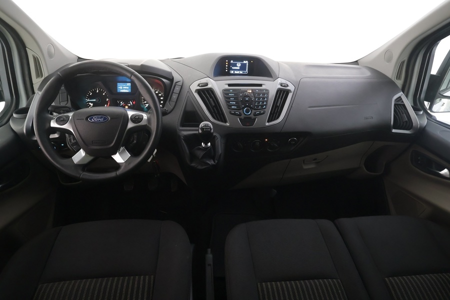 Ford Tourneo Custom vaihtoauto