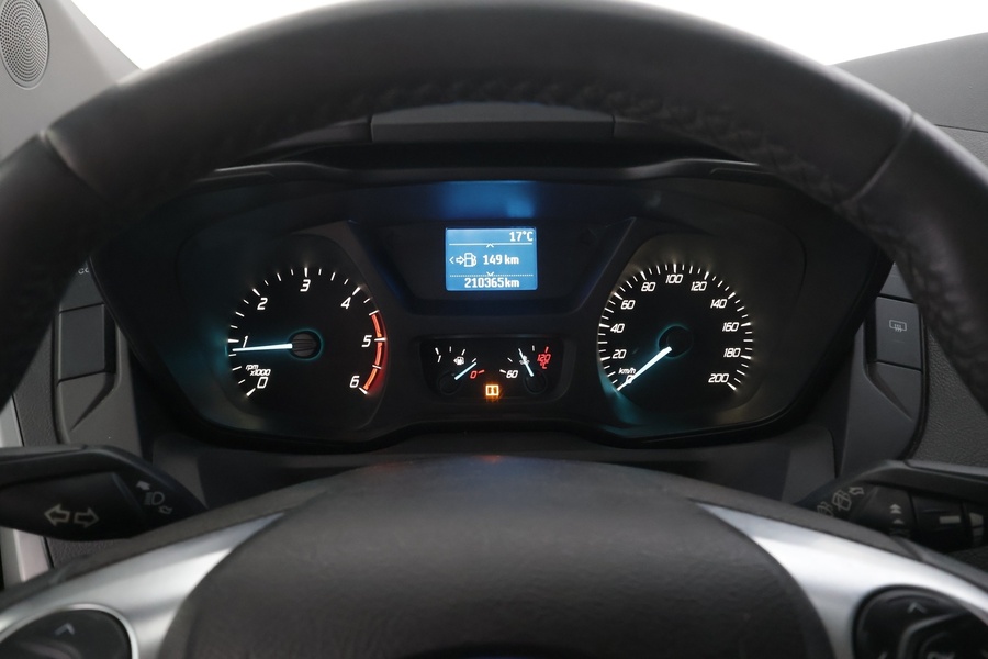 Ford Tourneo Custom vaihtoauto