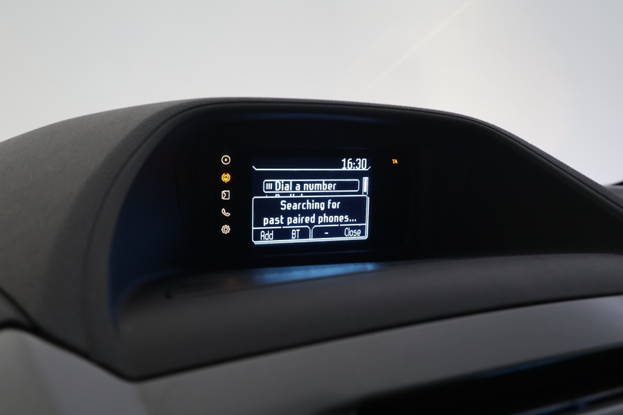 Ford Tourneo Custom vaihtoauto