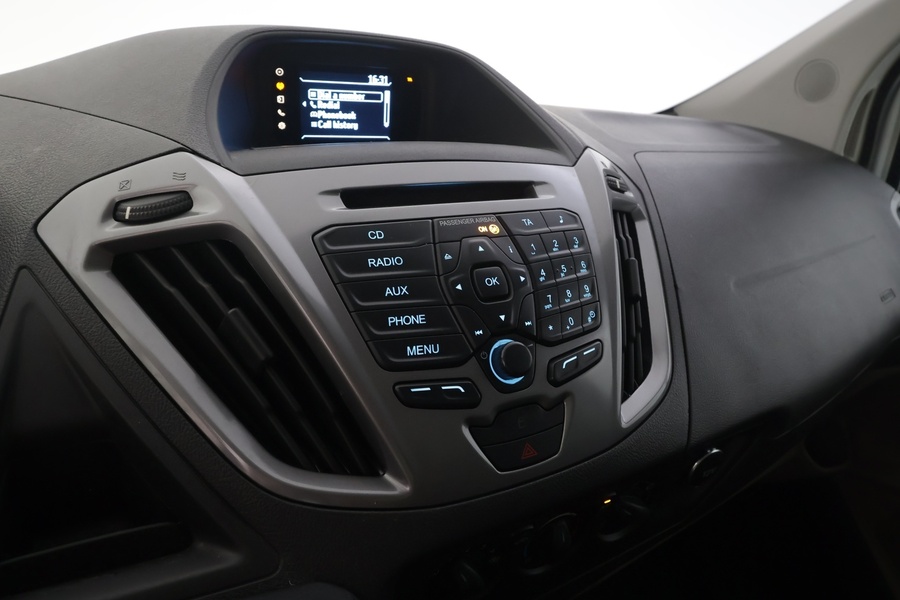 Ford Tourneo Custom vaihtoauto