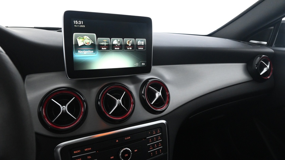 Mercedes-Benz CLA vaihtoauto