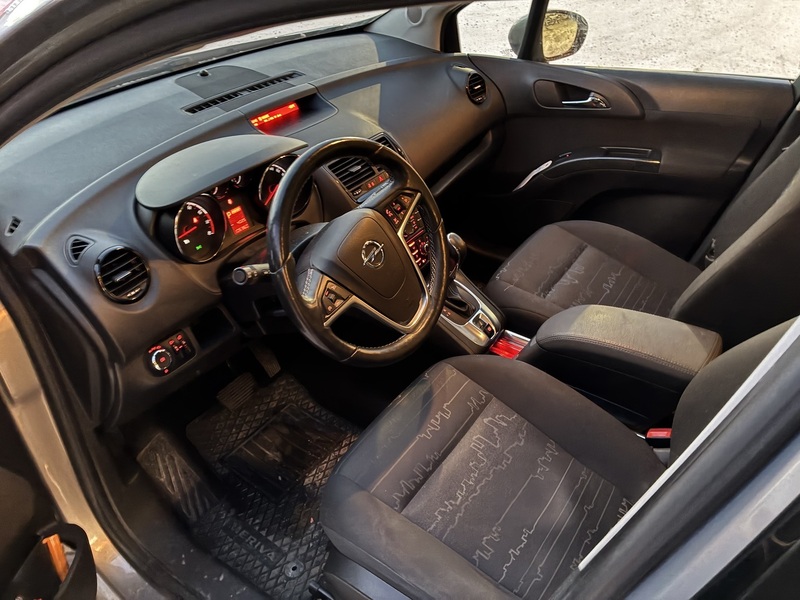 Opel Meriva vaihtoauto