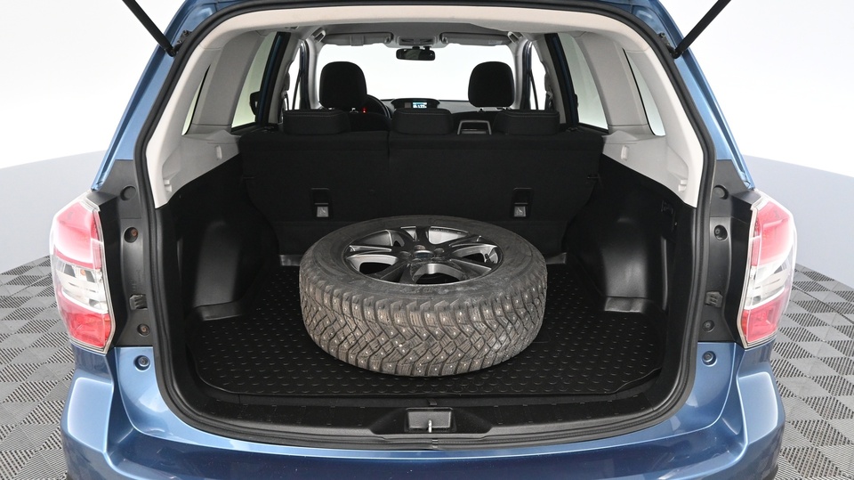 Subaru Forester vaihtoauto