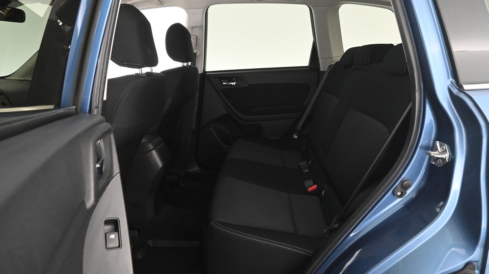 Subaru Forester vaihtoauto