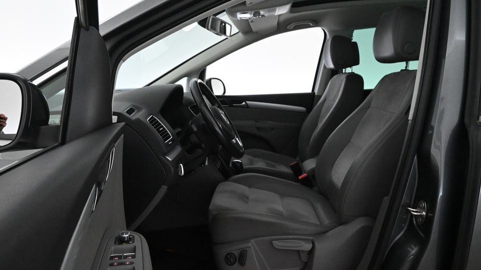 Volkswagen Sharan vaihtoauto