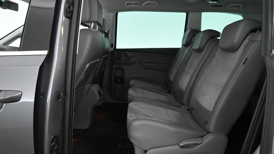 Volkswagen Sharan vaihtoauto