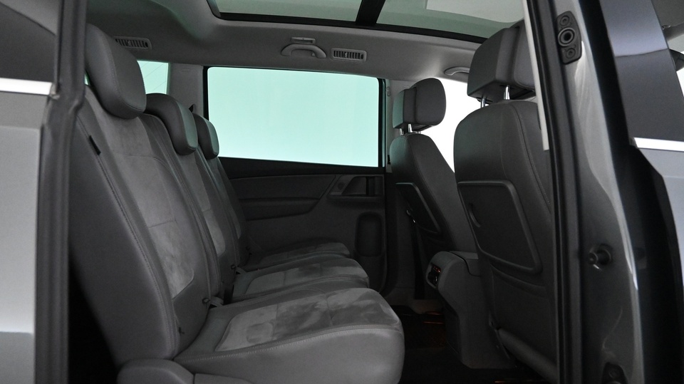 Volkswagen Sharan vaihtoauto