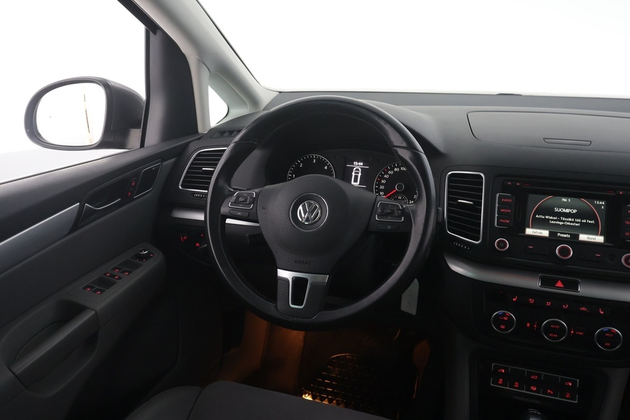 Volkswagen Sharan vaihtoauto