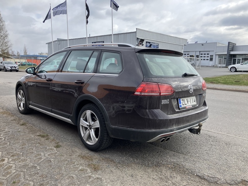 Volkswagen Golf vaihtoauto