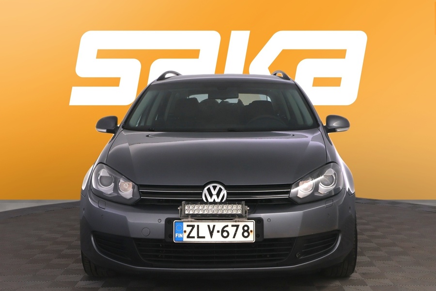 Volkswagen Golf vaihtoauto