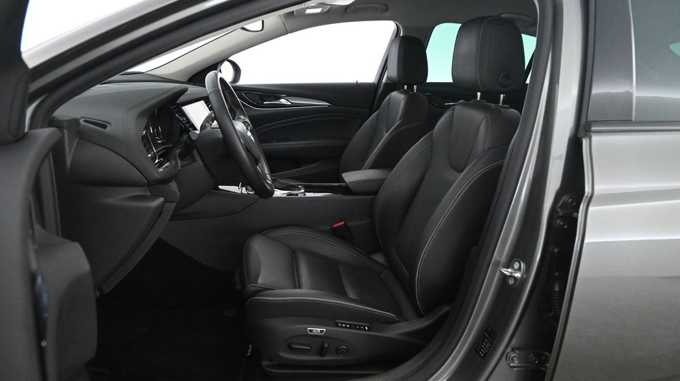 Opel Insignia vaihtoauto