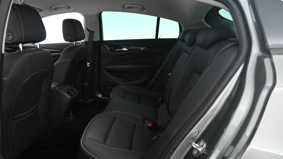 Opel Insignia vaihtoauto