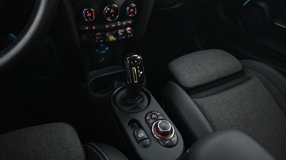 Mini Cooper vaihtoauto