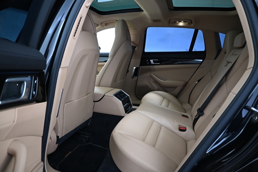 Porsche Panamera vaihtoauto