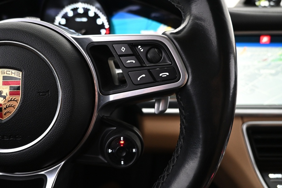 Porsche Panamera vaihtoauto