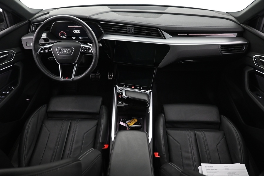 Audi Q8 e-tron vaihtoauto