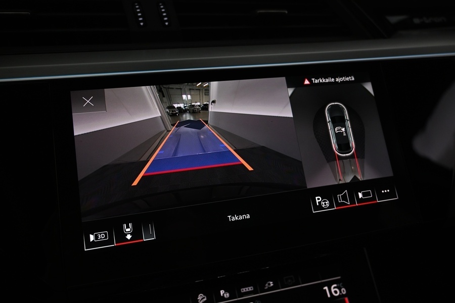 Audi Q8 e-tron vaihtoauto