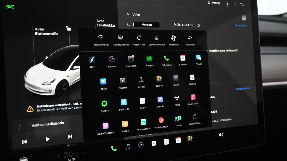 Tesla Model 3 vaihtoauto