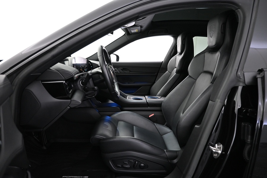 Porsche Taycan vaihtoauto