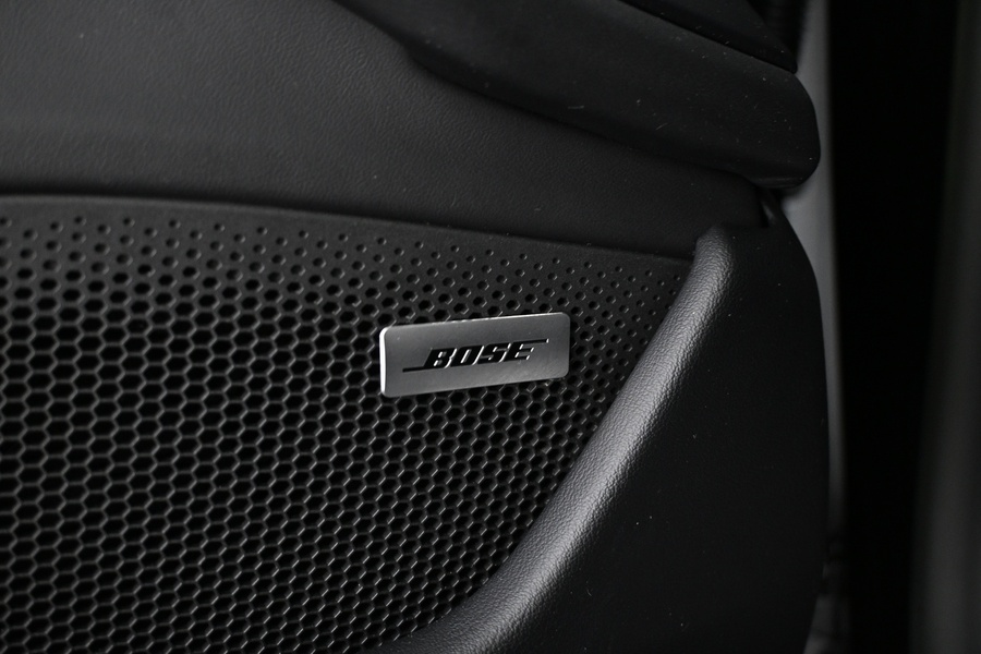 Porsche Taycan vaihtoauto