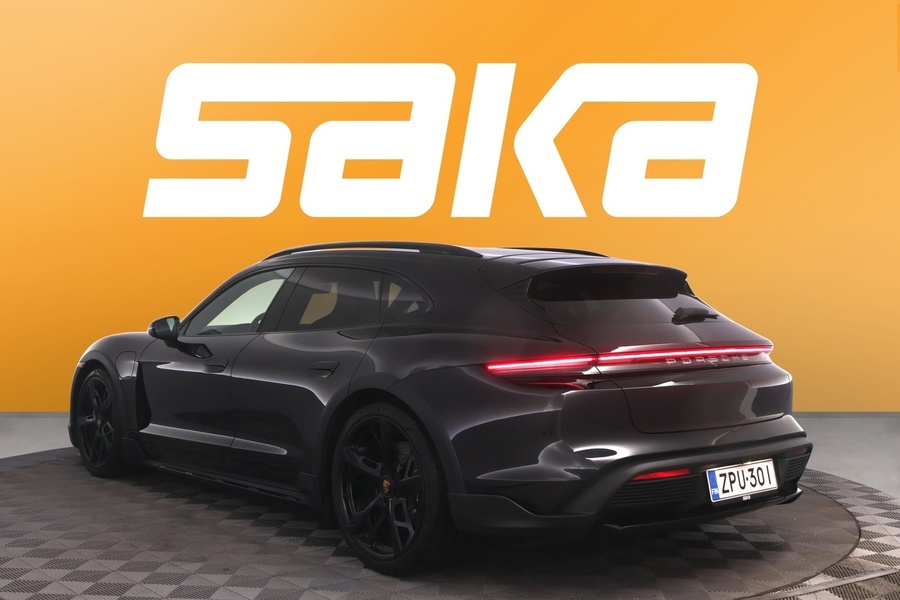 Porsche Taycan vaihtoauto