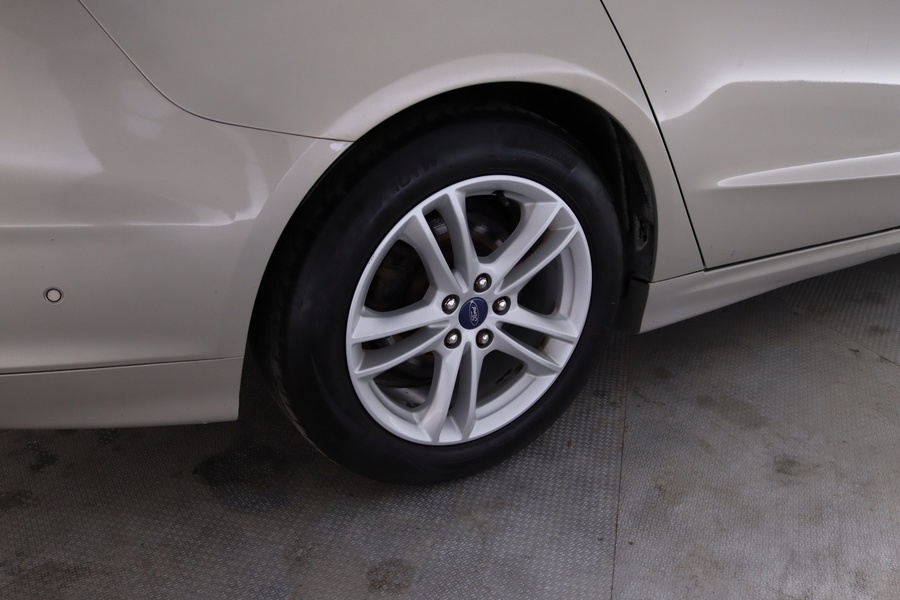 Ford Mondeo vaihtoauto