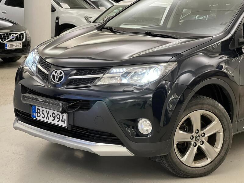 Toyota RAV4 vaihtoauto