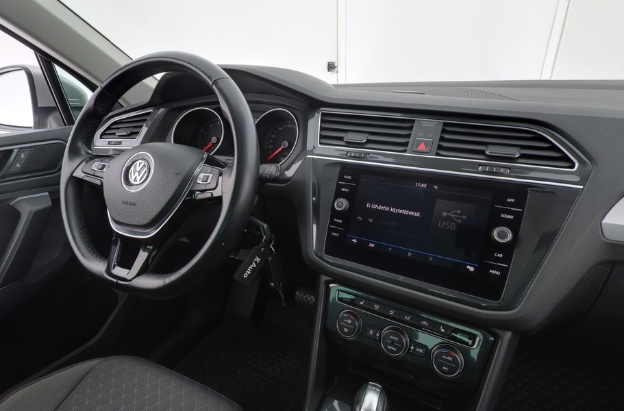 Volkswagen Tiguan vaihtoauto