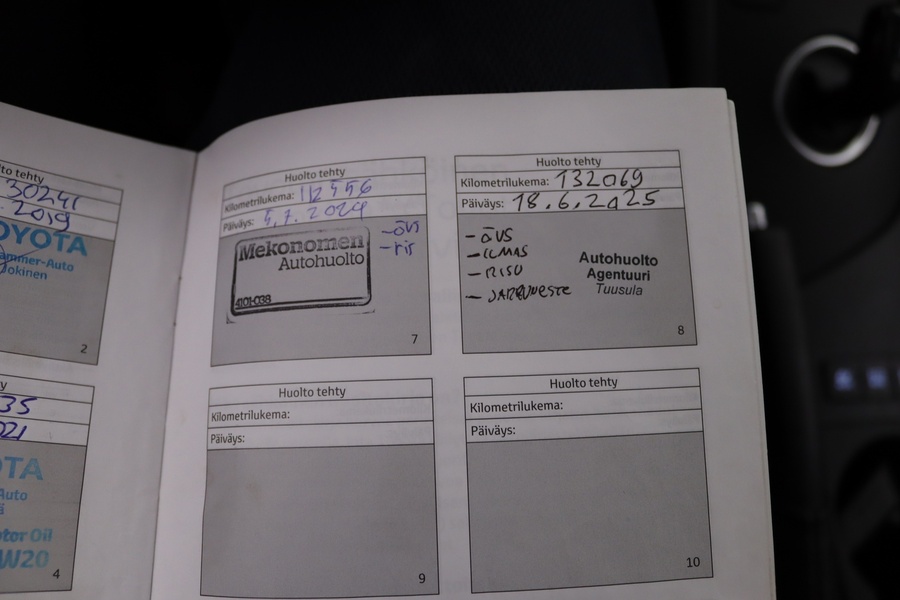 Toyota Auris vaihtoauto