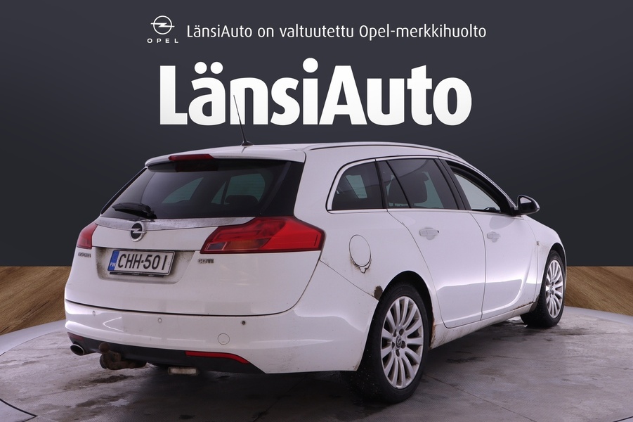 Opel Insignia vaihtoauto